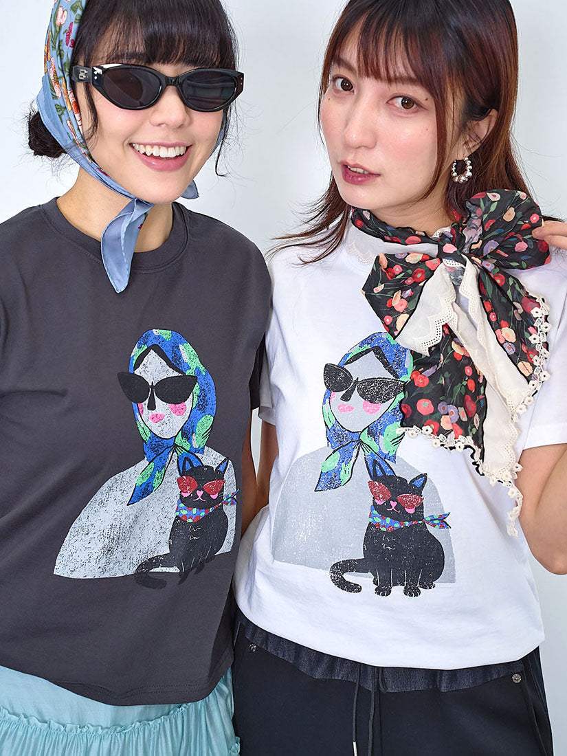 Stylized Lady And Cat Printed Tee (2 Colours)