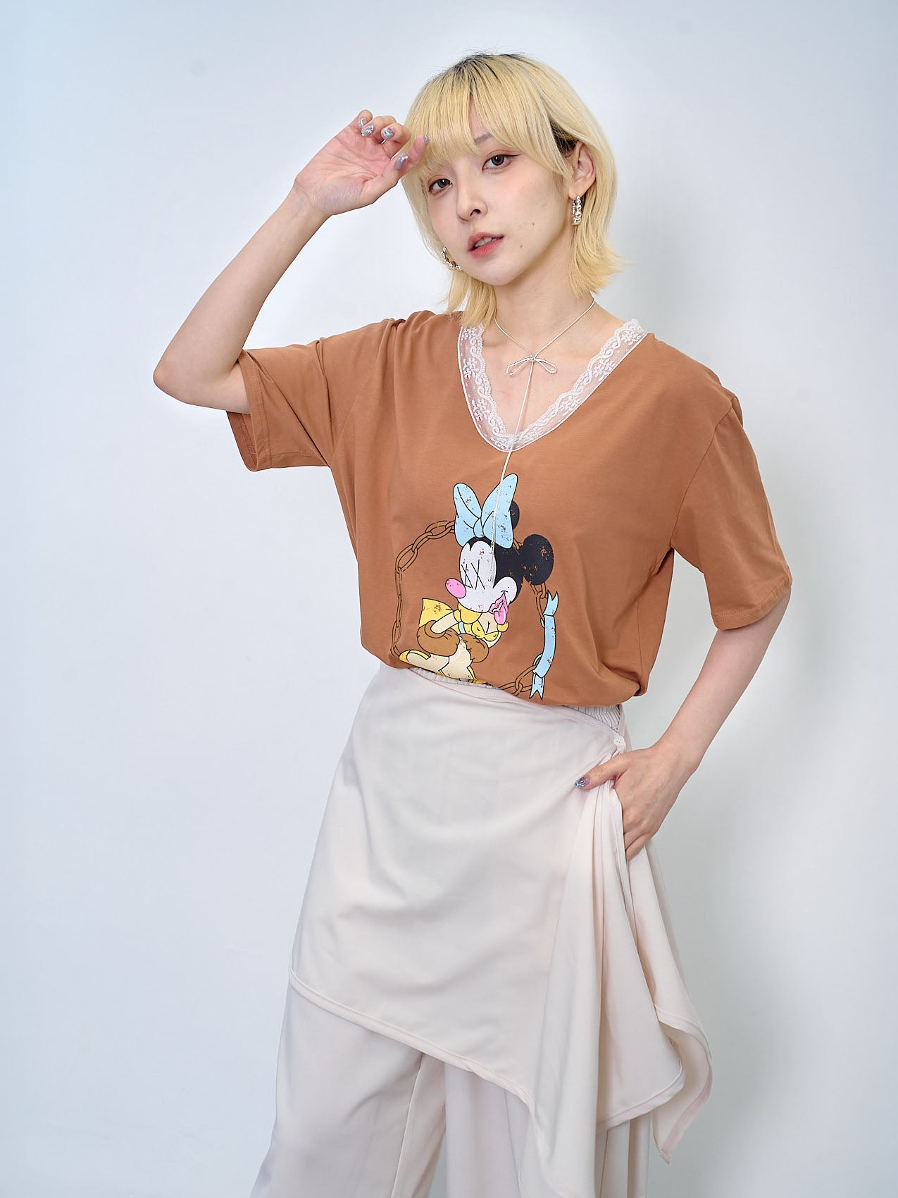 Lace V-Neck Fan-Made Minnie Tee (3 Colours)