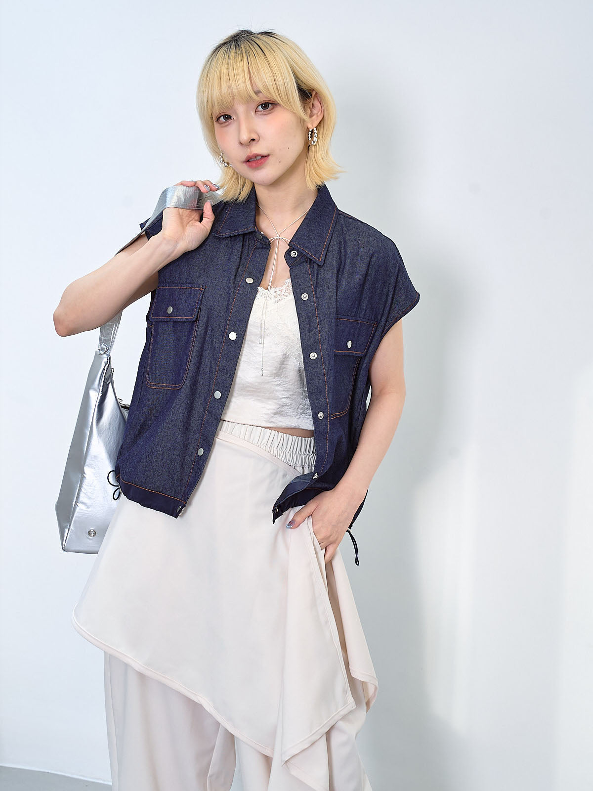 Contrast Drawstring Waist Vest Jacket (2 Colours)