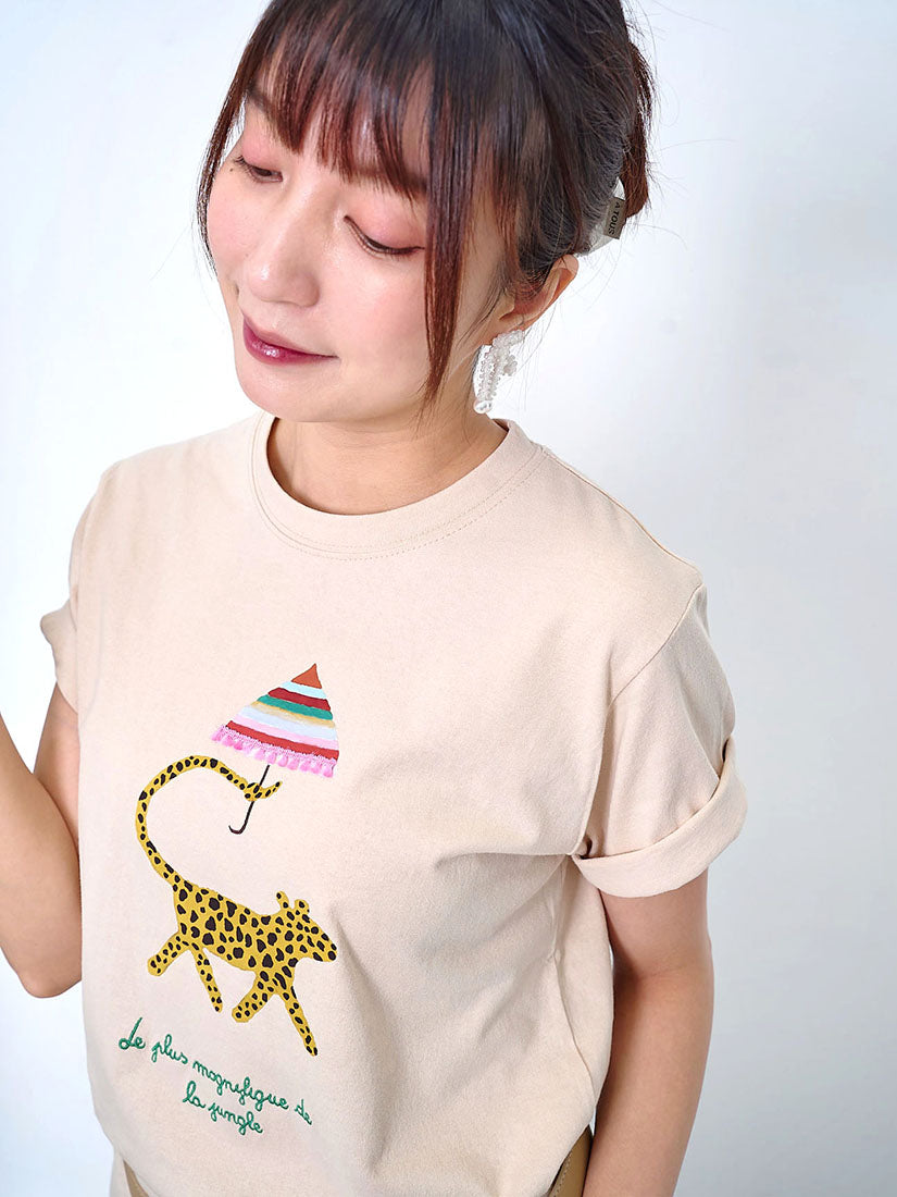 Leopard With Umbrella Printed Tee (2 Colours)