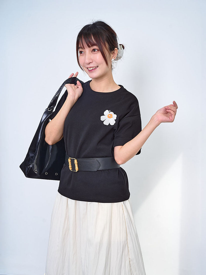 Unikko Flower Embroidered Tee (2 Colours)