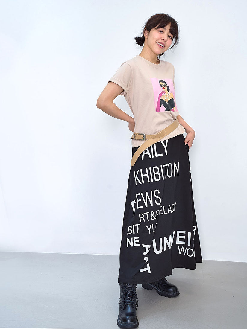 Pearl Stud Lady Painting Tee (2 Colours)