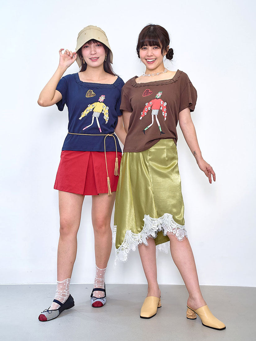 Lace Trim Square Neck Lady Printed Tee (2 Colours)