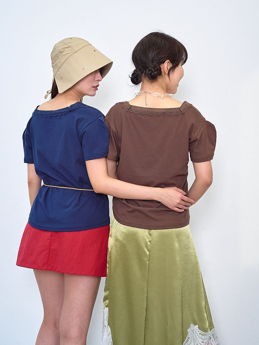 Lace Trim Square Neck Lady Printed Tee (2 Colours)